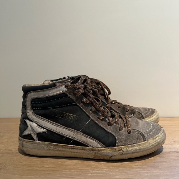 Golden Goose Slides 37 - Picture 1 of 11